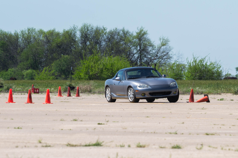 Illustration for article titled Huge Juicy Autocross Photodump